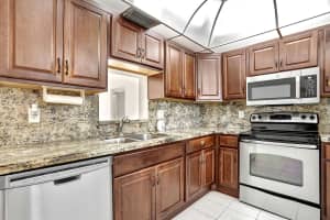 3204 Portofino Pt M1, Coconut Creek, FL 33066 Sold 04/10/25