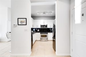 511 SE 5th Ave 2511, Fort Lauderdale, FL 33301 Sold 02/27/25