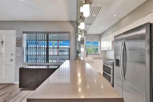 160 NE 8th Ave 23B, Hallandale Beach, FL 33009 Sold 03/14/25