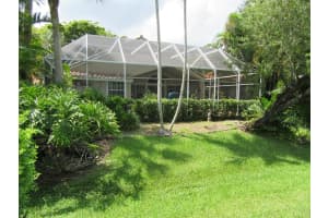 526 Misty Oaks Dr, Pompano Beach, FL 33069 Sold 04/22/25