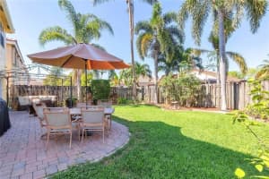 7495 Viscaya Cir, Margate, FL 33063 Sold 10/30/24