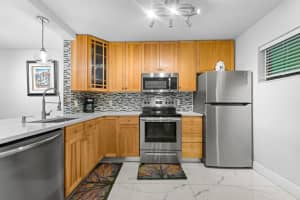 2450 NE 15th Ave 204, Wilton Manors, FL 33305 Sold 12/30/24