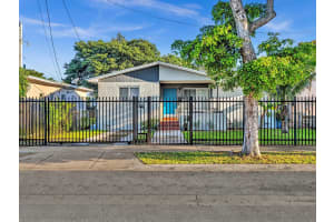 1185 NW 48th St, Miami, FL 33127 Sold 01/31/25