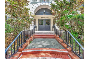 3680 Inverrary Dr 2-Z, Lauderhill, FL 33319 Sold 11/18/24