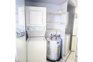 7800 NW 18th St 202, Margate, FL 33063 Sold 02/07/25