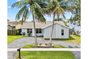 11740 NW 41st St, Sunrise, FL 33323 Sold 11/18/24