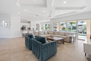 8574 SE Banyan Tree St, Hobe Sound, FL 33455 Sold 02/24/25