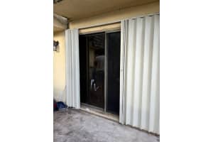 220 Woodland Rd 220, Palm Springs, FL 33461 Sold 11/12/24