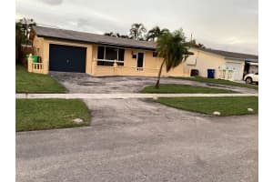 8571 NW 26th St, Sunrise, FL 33322 - MLS#F10463049