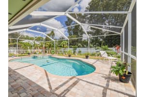 1916 13th Ave, Vero Beach, FL 32962 Sold 11/20/24