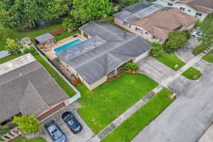 10472 NW 2nd Ct, Plantation, FL 33324 Sold 12/31/24
