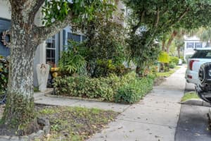 3332 Confetti Ln, Margate, FL 33063 Sold 11/12/25