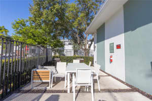 4480 NW 8th Pl 4480, Plantation, FL 33317 Sold 02/14/25