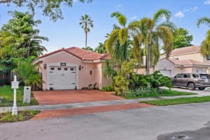 6344 Duval Dr, Margate, FL 33063 Sold 04/28/25