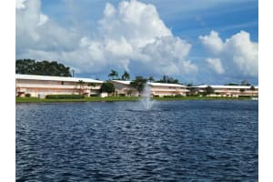 901 SW 11th Ave H6, Hallandale Beach, FL 33009 Sold 02/10/25