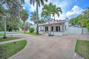 372 La Villa Dr, Miami Springs, FL 33166 Sold 11/12/24