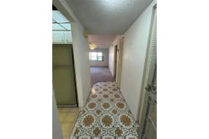 410 SE 2nd St 121, Hallandale Beach, FL 33009 Sold 01/27/25
