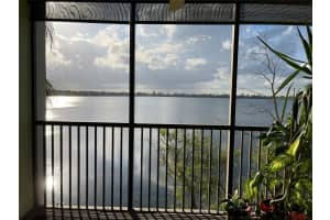 110 Lake Emerald Dr 309, Oakland Park, FL 33309 Sold 03/05/25