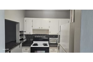 2409 NW 52nd St, Tamarac, FL 33309 Sold 01/15/25