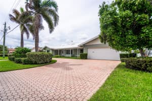 3931 NE 27th Ter, Lighthouse Point, FL 33064 Sold 03/20/25