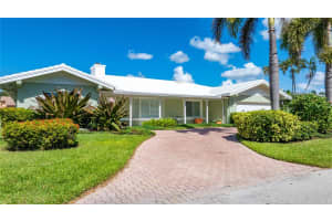 3931 NE 27th Ter, Lighthouse Point, FL 33064 Sold 03/20/25