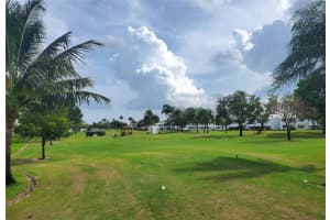 2750 W Golf Blvd 141, Pompano Beach, FL 33064 Sold 11/05/24