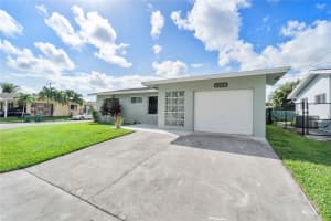 2306 NW 55th St, Tamarac, FL 33309 Sold 04/30/25