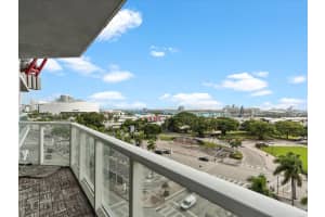 244 Biscayne Blvd 701, Miami, FL 33132 Sold 12/17/24