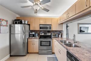 7175 ORANGE DR 222H, Davie, FL 33314 Sold 12/04/24