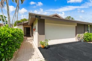 4106 N 51st Ave, Hollywood, FL 33021 Sold 01/13/25