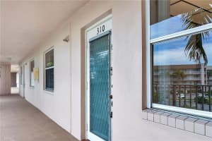 2635 104th Avenue, Sunrise, FL 33322 - MLS#F10463711