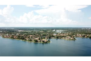 308 Republic Ct 308, Deerfield Beach, FL 33442 Sold 03/14/25