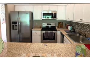308 Republic Ct 308, Deerfield Beach, FL 33442 Sold 03/14/25