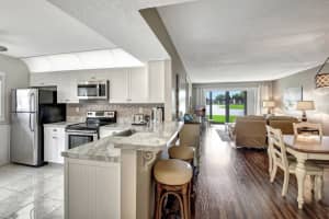 15251 Lakes Of Delray Blvd 322, Delray Beach, FL 33484 Sold 11/21/24