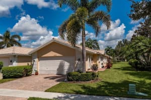 8383 Cozumel Ln, Wellington, FL 33414 Sold 11/04/24