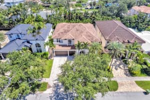 930 SE 9th St, Fort Lauderdale, FL 33316 Sold 01/08/25