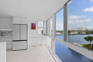 3100 NE 49th St 505, Fort Lauderdale, FL 33308 Sold 01/17/25