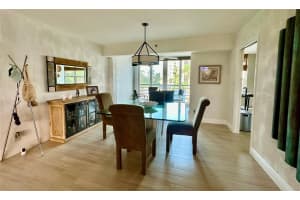7582 NE Regency Lake Dr 301, Boca Raton, FL 33433 - MLS#F10463878