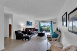 6457 Bay Club Dr 2, Fort Lauderdale, FL 33308 - MLS#F10463938