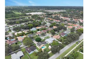 4808 SW 118th Ter, Cooper City, FL 33330 Sold 01/15/25