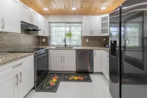 9101 Lime Bay Blvd 212, Tamarac, FL 33321 Sold 03/11/25