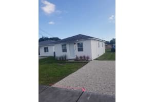 4036 SW 24th St, West Park, FL 33023 - MLS#F10464006