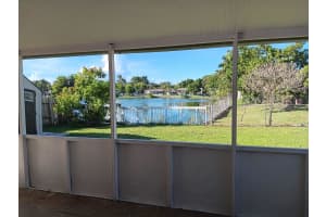 704 SW 4th St, Hallandale Beach, FL 33009 - MLS#F10464039