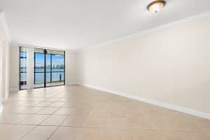 110 Lake Emerald Dr 101, Oakland Park, FL 33309 Sold 12/30/24