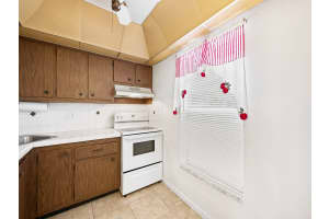 5750 NW 64th Ave 305, Tamarac, FL 33319 Sold 06/18/25