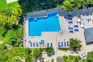 1800 S Ocean Blvd 301, Lauderdale By The Sea, FL 33062 Sold 11/08/24