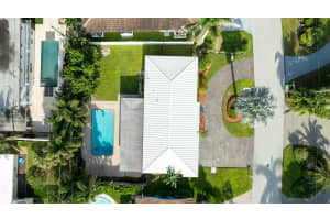2629 NE 24th St, Lighthouse Point, FL 33064 Sold 04/16/25