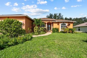5255 NW South Lovett Cir, Port Saint Lucie, FL 34986 Sold 06/03/25