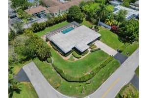 4129 SW 1st Ct, Plantation, FL 33317 Sold 04/18/25