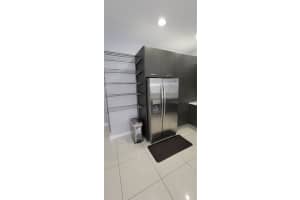 3523 NW 13th St 3523, Fort Lauderdale, FL 33311 Sold 11/14/24